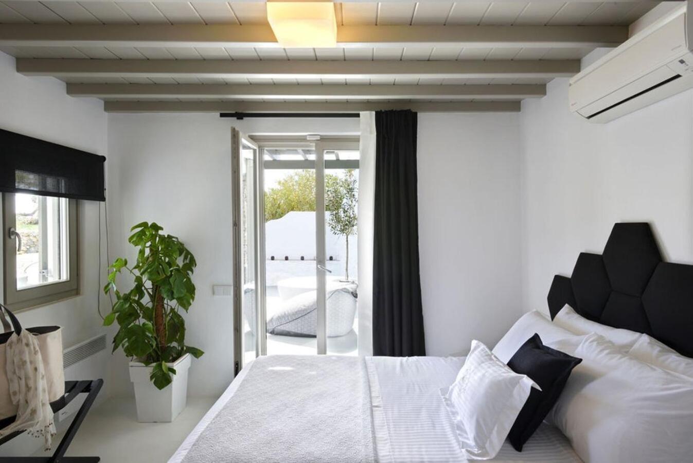 Villa Dafni 4Bed With Pool In Kalafatis Spilia Mykonos Town Экстерьер фото
