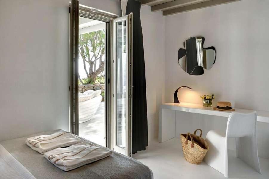 Villa Dafni 4Bed With Pool In Kalafatis Spilia Mykonos Town Экстерьер фото